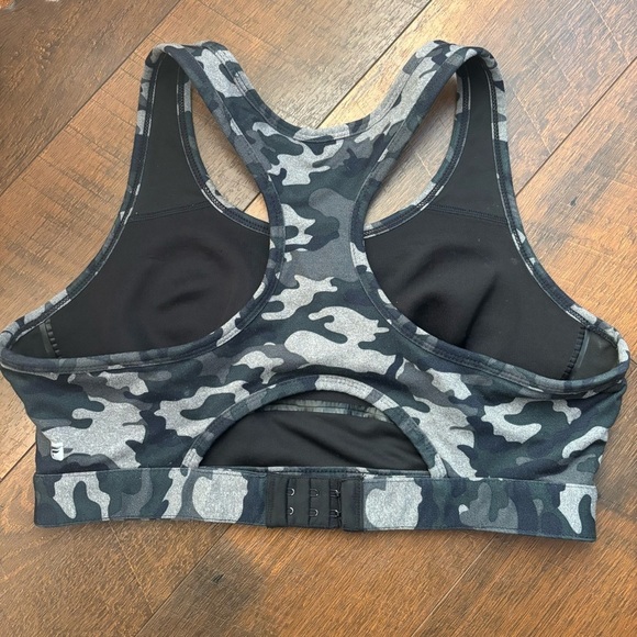 FABLETICS Camo Sylvia Sports Bra Moss Camo Large - Picture 7 of 9